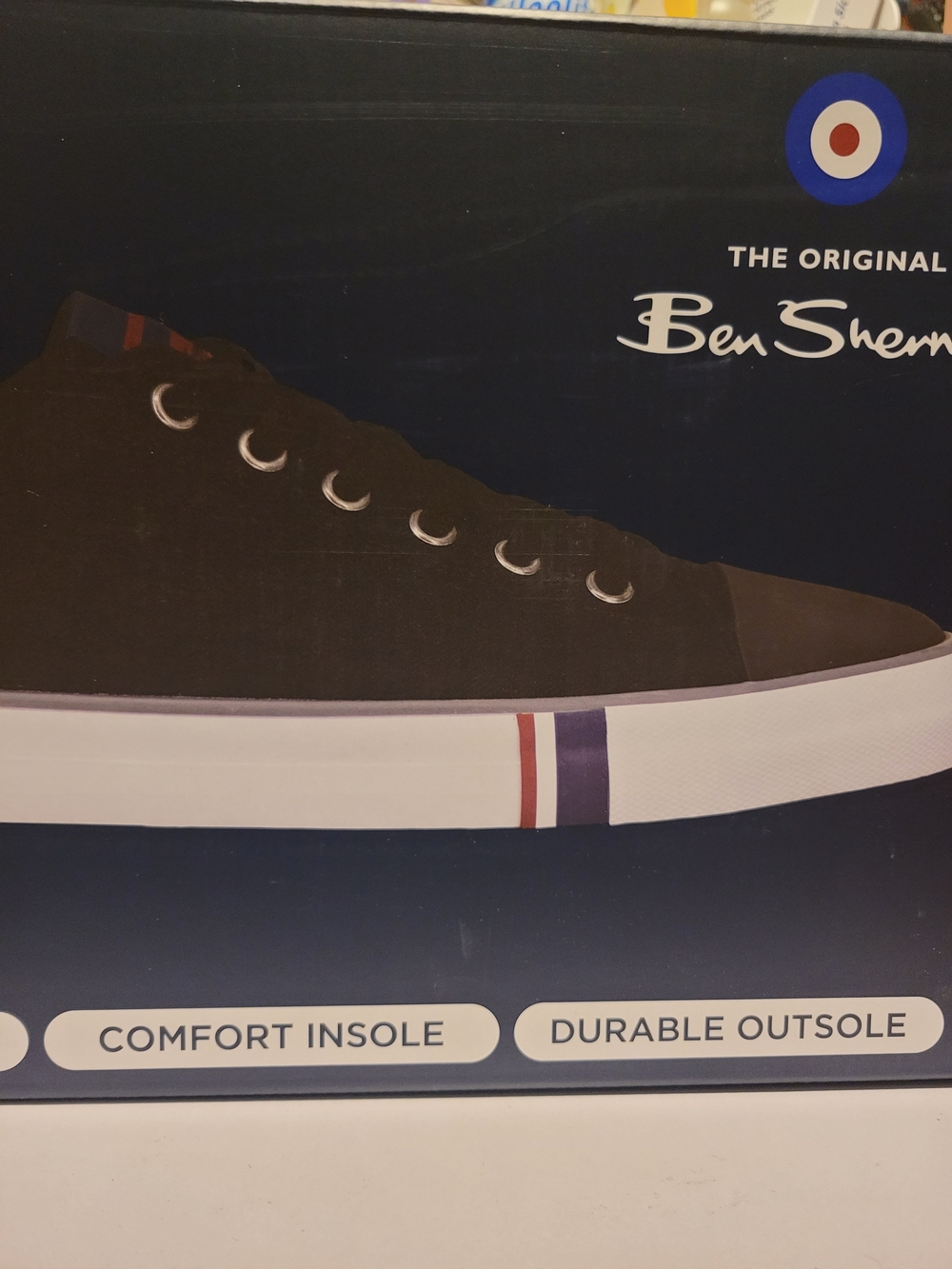 Ben Sherman Men’s Casual Canvas Sneakers in Black